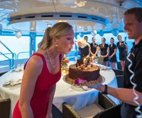 Throw a Memorable Birthday Party on a Yacht