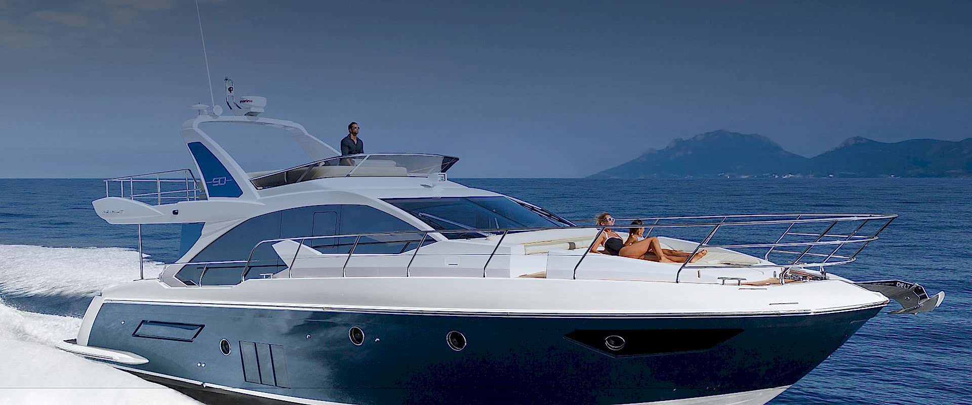 We provide luxury yacht rental services to Akvaryum, Cennet, Suluada, and Sazak bays with our Azimut boats in Antalya and Bodrum. Book now for an unforgettable holiday experience
